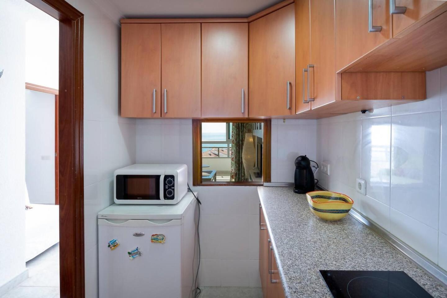 Stunning Apartment 50 Meters From The Sea ベナルマデナ エクステリア 写真