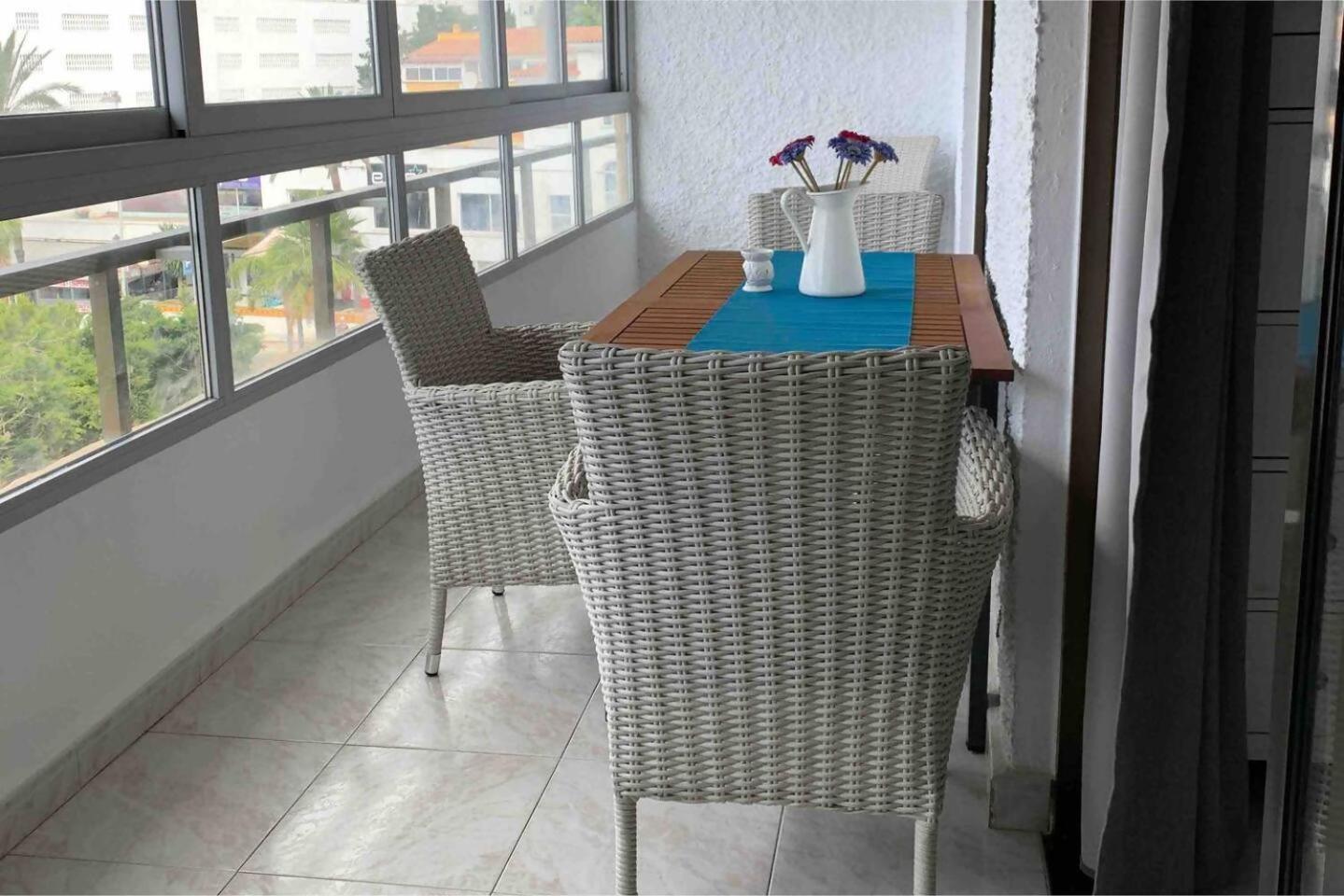 Stunning Apartment 50 Meters From The Sea ベナルマデナ エクステリア 写真