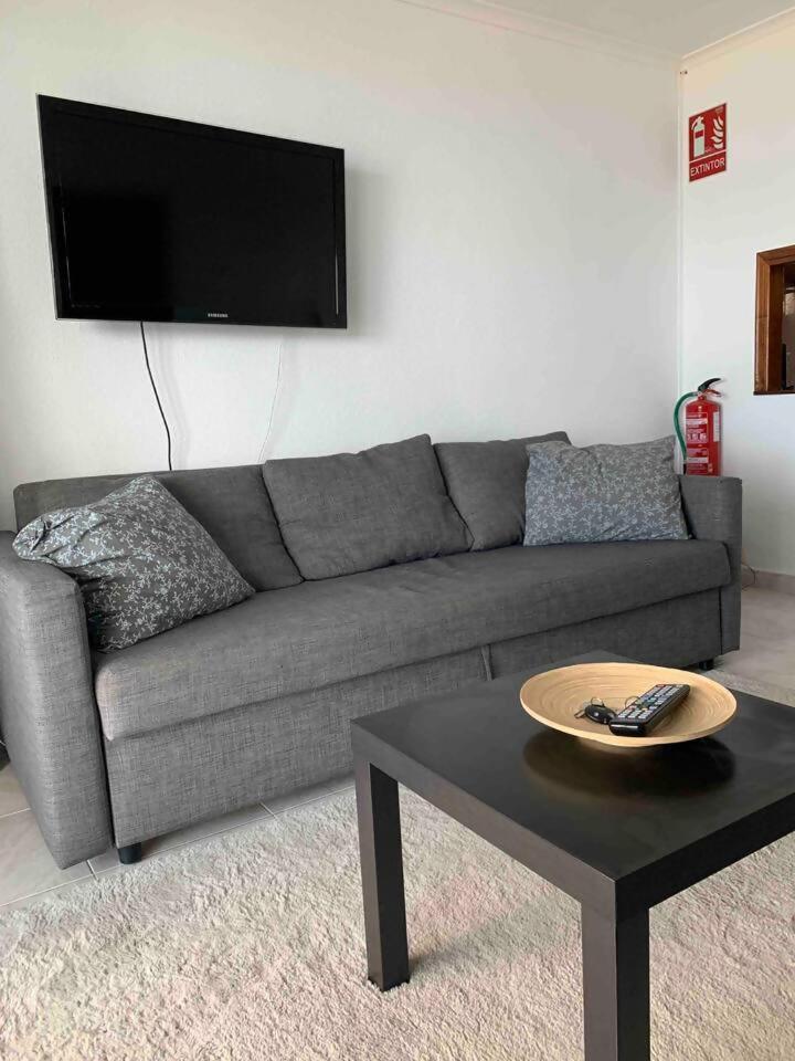 Stunning Apartment 50 Meters From The Sea ベナルマデナ エクステリア 写真