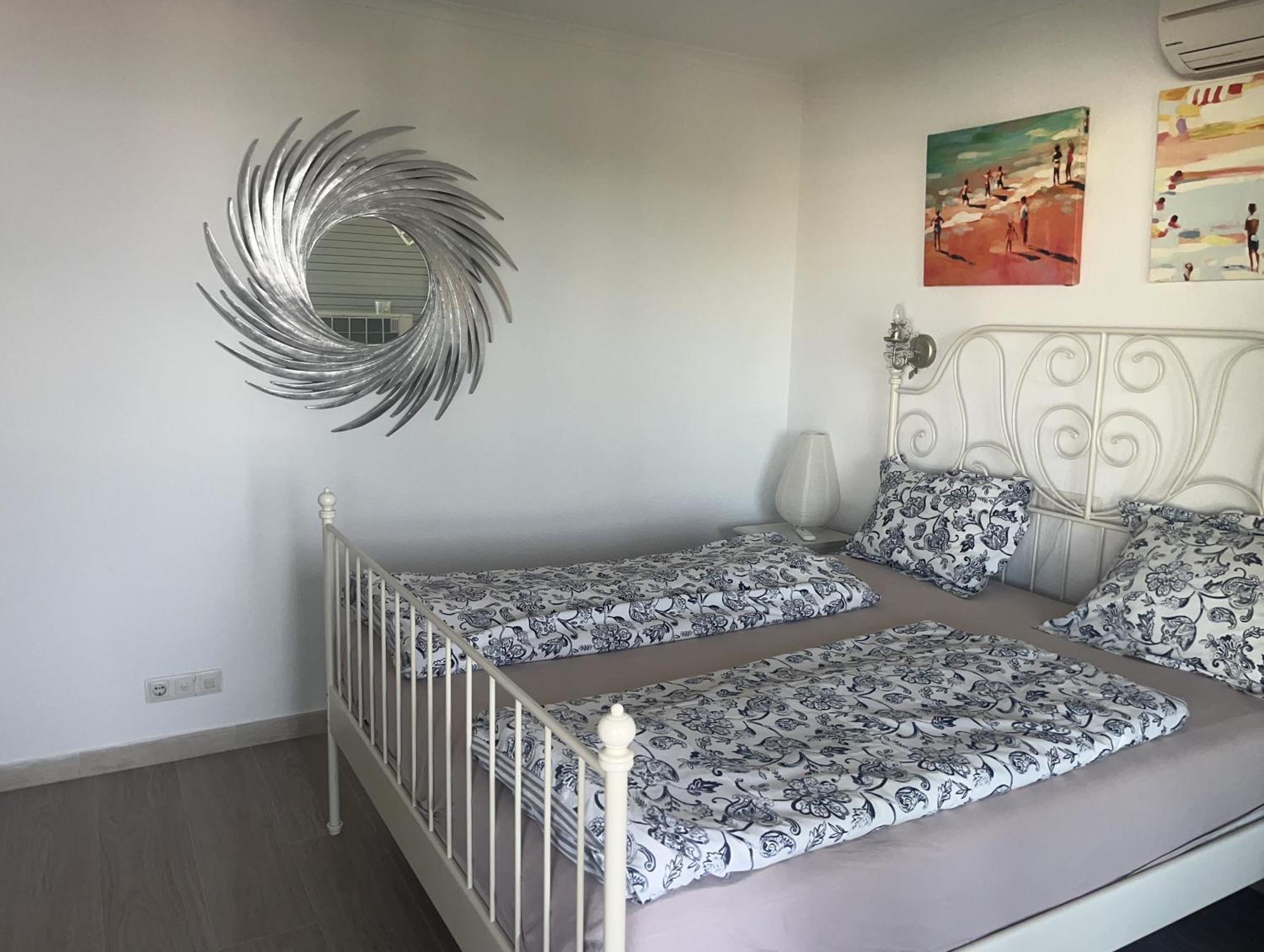 Stunning Apartment 10 Meters From The Beach With Parking ベナルマデナ エクステリア 写真