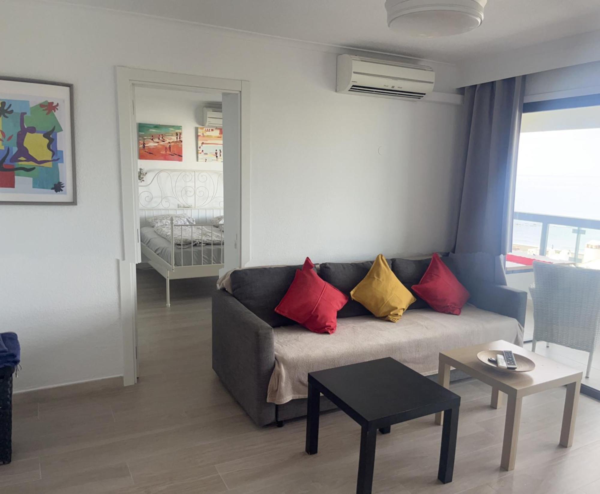 Stunning Apartment 50 Meters From The Sea ベナルマデナ エクステリア 写真
